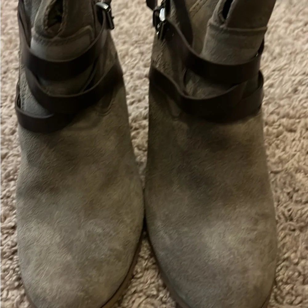 Booties - Picture 2 of 3